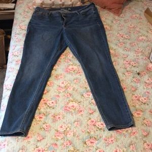 Old Navy Rockstar super skinny jeans